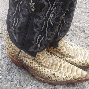 Women’s Genuine snakeskin boots